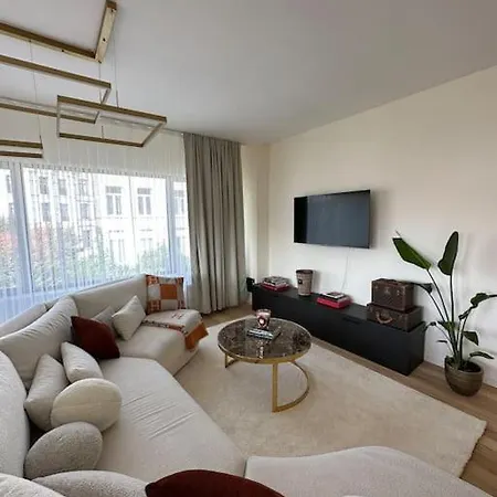 Luxury 2-bedroom Apart * Antwerp
