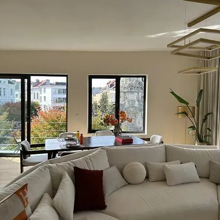 Luxury 2-bedroom Apart Daire *